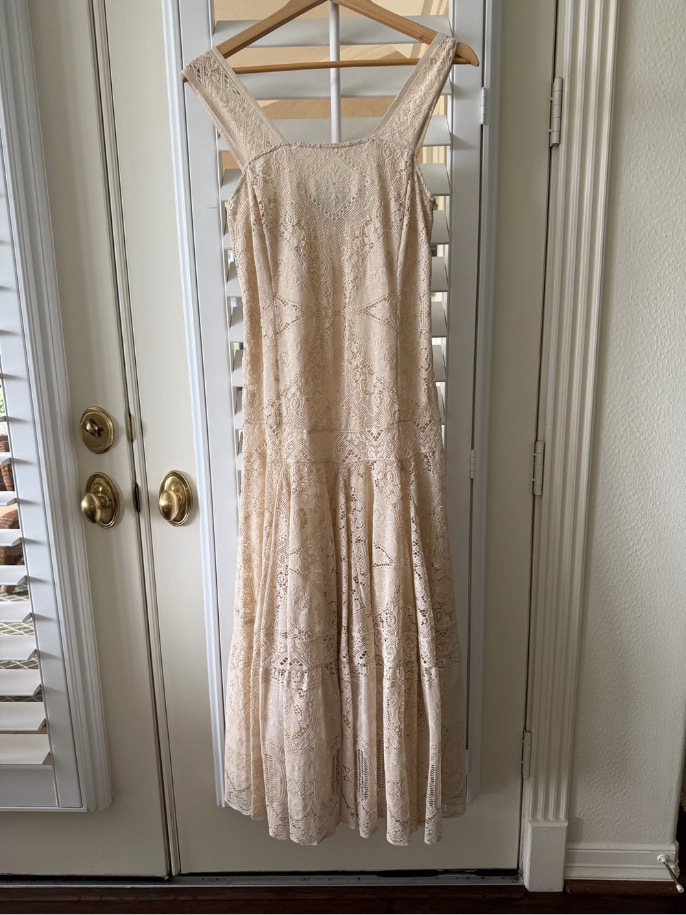 Ralph Lauren Sleeveless Creamy Blush Lace Midi Dress